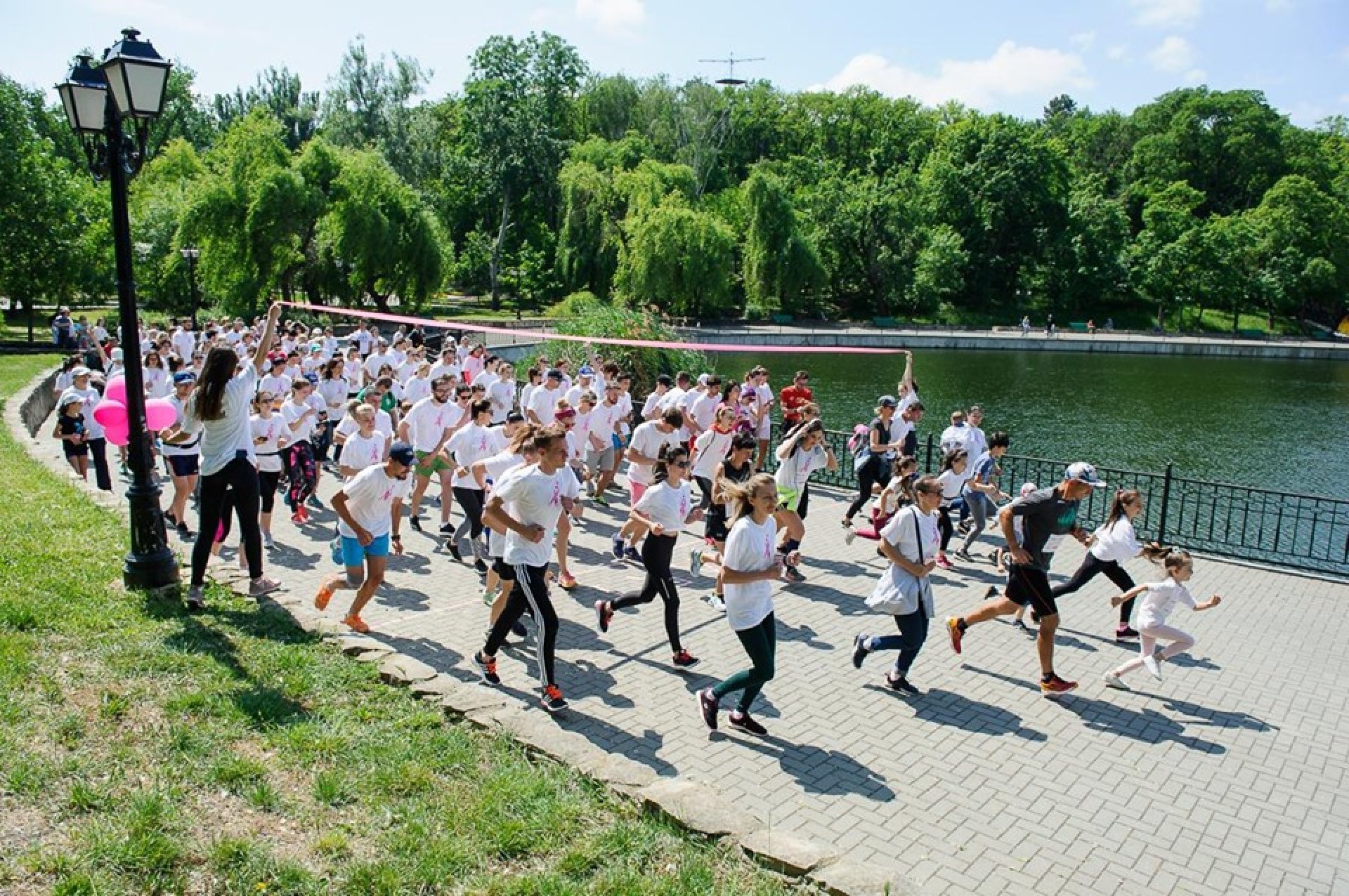 Run Pink - Race for the Cure Moldova